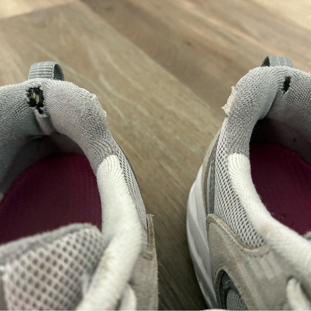 New Balance Grey & White 530 Mesh Suede Sneakers - Picture 4 of 6